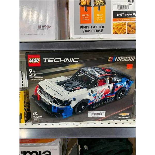 Lego Technic Nascar Next Gen Chevy Camero 672pcs