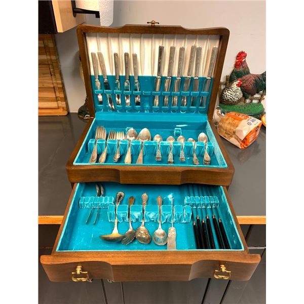 Lot of Assorted Vintage Rogers Silver & Silver Plated Flatware in Vintage Wooden Display Case
