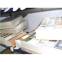 Lot of collector's cards of baseball and football stars 1970's / 1980's / 1990's(71)