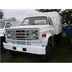 1988 GMC 6000 Dump Bed, 2 ton, 16 ft dump box, gas engine, runs and dumps good, new lift arms, many 