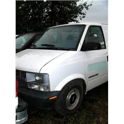1997 Chevy Astro work van, 4x4, VIN #1GCDL19W6VB216405, MI 123829, AT/PB/PS/AM-FM (27)