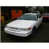 Image 1 : 1996 Ford Crown Victoria, VIN #2FALP71W6TX186966, MI 91843, AT/PS/PB/AM-FM/cruise/PW/PL (20)