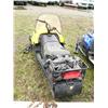 Image 3 : 1999 Bombardier Ski-Doo Tundra snow machine, VIN #3272-01307 Engine No. M5240075(27)