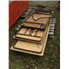 Image 1 : Lot of: 2 folding tables; 4-wheel cart (75)