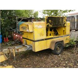 Quincy 175 Air Compressor, John Deere motor, pintal hitch, runs (73)