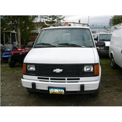 1993 Chevy Astro EXT van, All Wheel Drive, VIN #1GBDL19W6PB210711, MI 123459 (73)