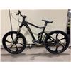 Image 2 : GIANT TRAIL MASTER BLACK 21 SPEED MOUNTAIN BIKE FULL SUSPENSION DUAL DISC BRAKES