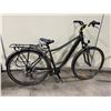 Image 1 : MONACO INFINITY GREY 7 SPEED ROAD BIKE FRONT SUSPENSION