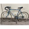 Image 2 : FREE SPIRIT BLUE 10 SPEED  ROAD BIKE