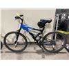 Image 2 : HYPER ALUMINUM BEAR MOUNTAIN BLUE ON BLACK 14 SPEED MOUNTAIN BIKE FRONT SUSPENSION