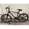 Image 2 : MONGOOSE MACK BLACK 16 SPEED  ROAD BIKE FRONT SUSPENSION FRONT DISC BRAKES