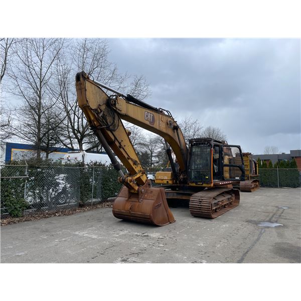 2019 CAT 326 EXCAVATOR, YELLOW, VIN CAT0X4043JYM00133,
