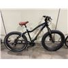 Image 3 : 2 BIKES: INFINITY GREY 21 SPEED FRONT SUSPENSION MOUNTAIN BIKE & RAD POWER 8 SPEED FRONT SUSPENSION