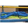 Image 2 : SHELF LOT OF GREEN, BLUE, RED & YELLOW AIR HOSE