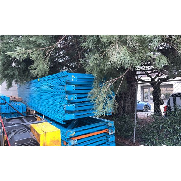 11 BLUE 17'H X 42