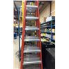 Image 2 : 8 FT FIBERGLASS LADDER