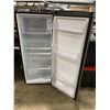 Image 2 : HISENSE  APARTMENT FRIDGE