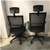 Image 2 : Group of 2 ergonomic office chairs