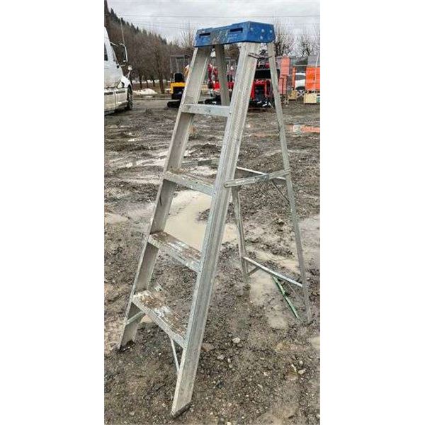 5' Step Ladder