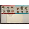 Image 1 : 1971 US MINT SET (UNC) P/D/S (WITH ENVELOPE)