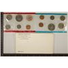 Image 2 : 1971 US MINT SET (UNC) P/D/S (WITH ENVELOPE)