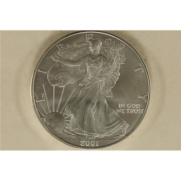 2001 AMERICAN SILVER EAGLE. UNC IN HARD PLASTIC