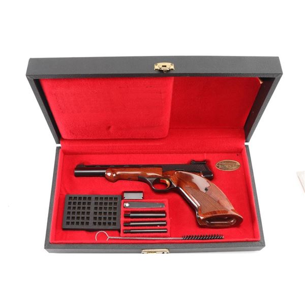 Browning Medalist .22 LR SN: 19742T2