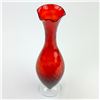 Image 2 : TALL RUBY RED ART GLASS VASE - CROWN-ART CERAMICS