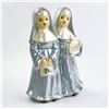 Image 1 : VINTAGE CERAMIC LUSTRE WARE SINGING NUNS STATUE