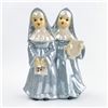 Image 2 : VINTAGE CERAMIC LUSTRE WARE SINGING NUNS STATUE