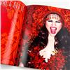 Image 7 : SELENA GOMEZ STARS DANCE TOUR SOUVENIR BOOK