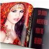 Image 8 : SELENA GOMEZ STARS DANCE TOUR SOUVENIR BOOK