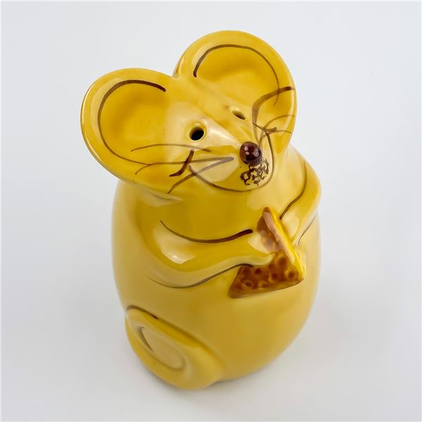 FIGURAL MOUSE CHEESE SHAKER - ANTHROPOMORPHIC