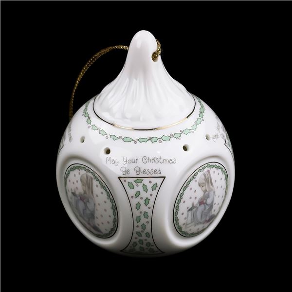 PRECIOUS MOMENTS 1991 CHRISTMAS POMANDER