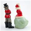Image 7 : VTG ATLANTIC MOLD CERAMIC CHRISTMAS CAROLERS