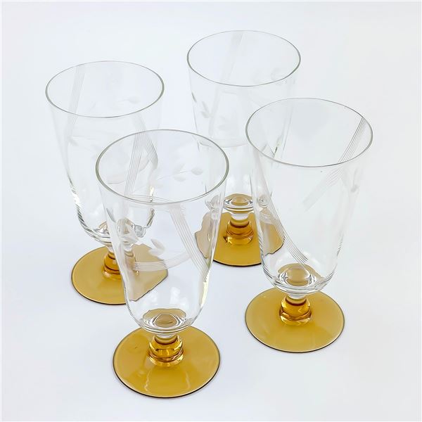 VINTAGE SHORT STEM PARFAIT GLASSES - AMBER BASE