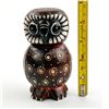 Image 11 : HAND CRAFTED & PAINTED WOODEN OWL CARVING