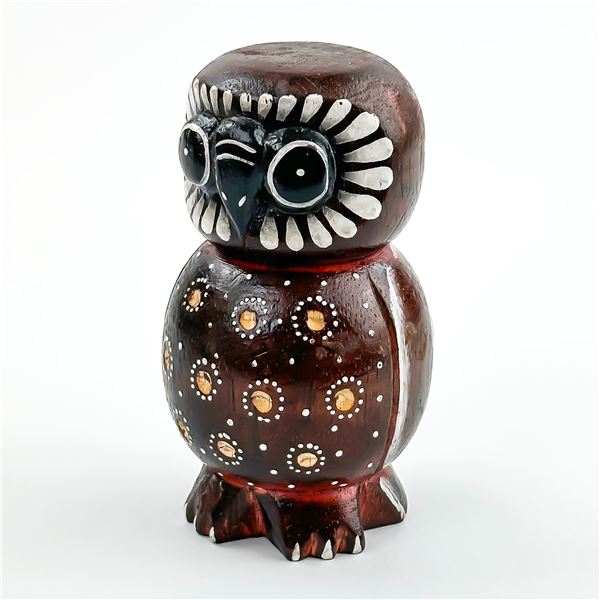 HAND CRAFTED & PAINTED WOODEN OWL CARVING