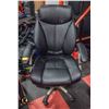 Image 1 : LEATHERETTE OFFICE CHAIR