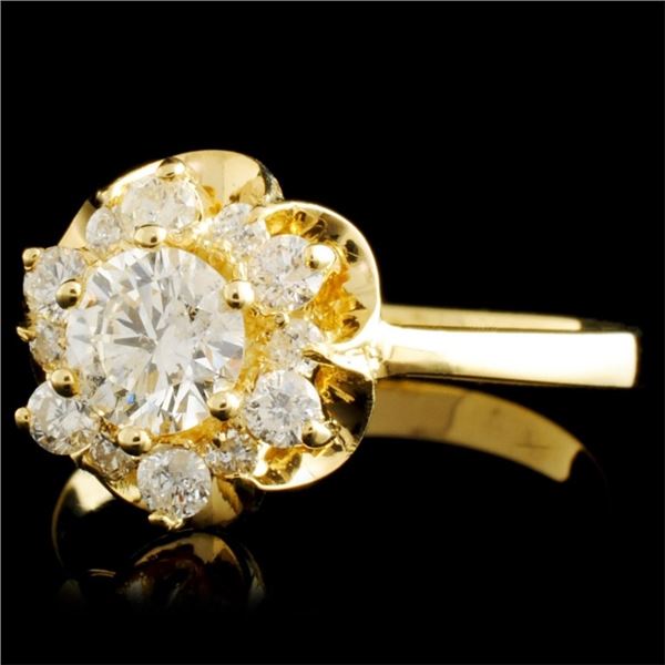 0.84ctw Diamond Ring in 14K Gold