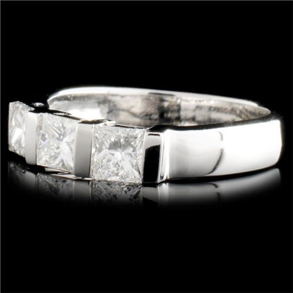 1.08ctw Diamond Ring in 14K Gold