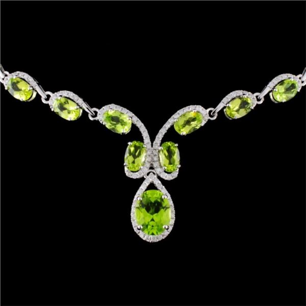 21.61ctw Peridot & 2.20ctw Diam Necklace in 14K Gold