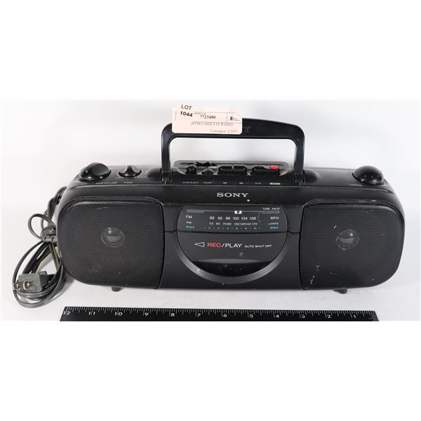 SONY AM/FM CASSETTE RADIO