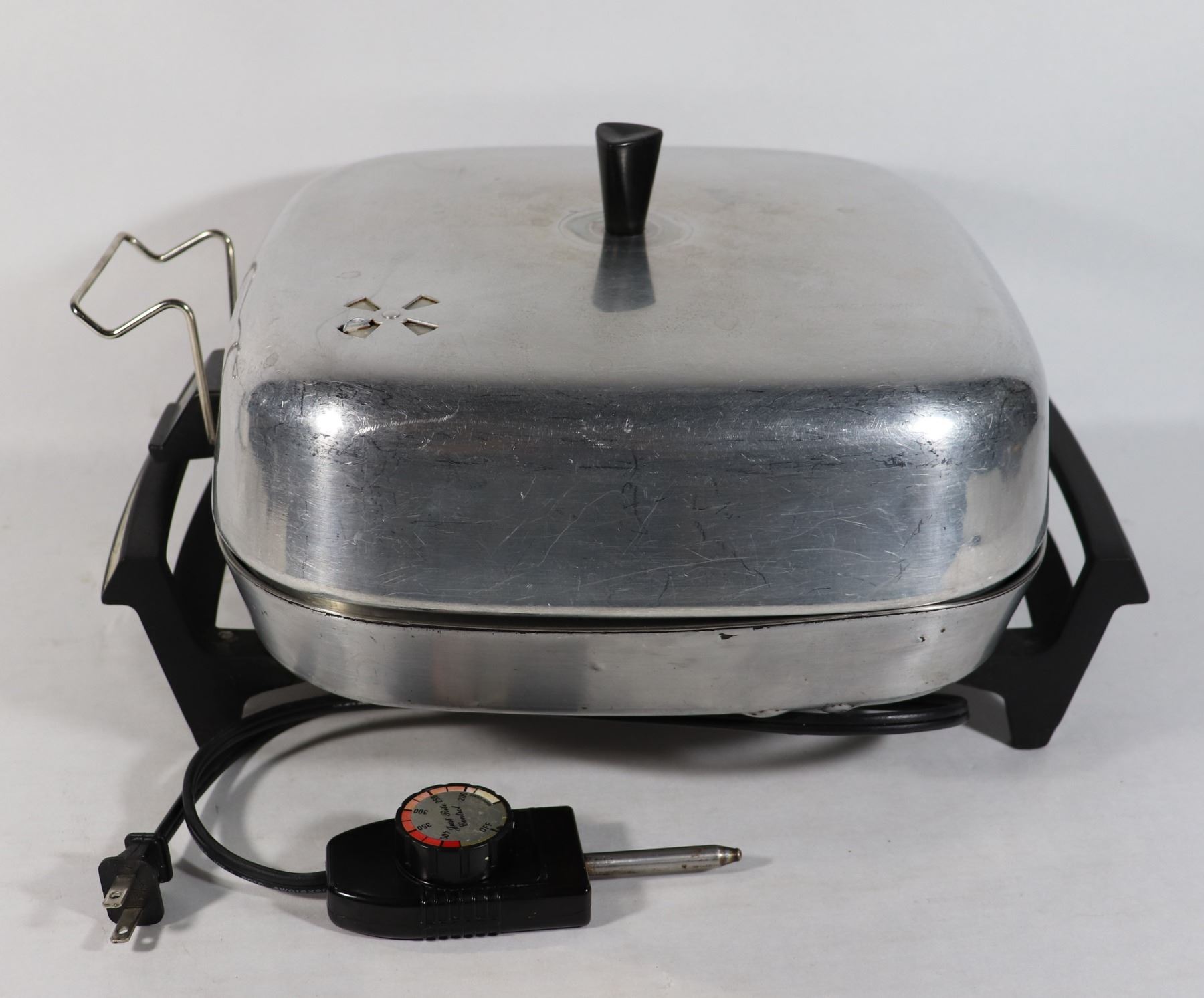 STAINLESS STEEL ELECTRIC FRYING PAN