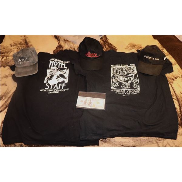 AMERICAN HORROR STORY FREAK SHOW HOTEL PRODUCER CAST & CREW GIFT PREMIUM LOT OF 5