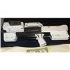 Image 2 : KINGSMAN SCREEN USED PULSE RIFLE A?