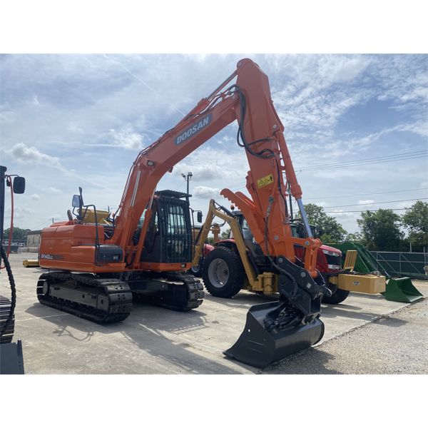 2015 DOOSAN DX140LC-3 Excavator