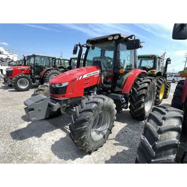 2016 MASSEY FERGUSON 5612 Farm Tractor