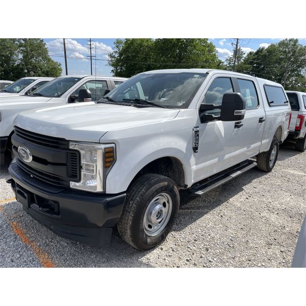 2019 FORD F250 XL Pickup Truck