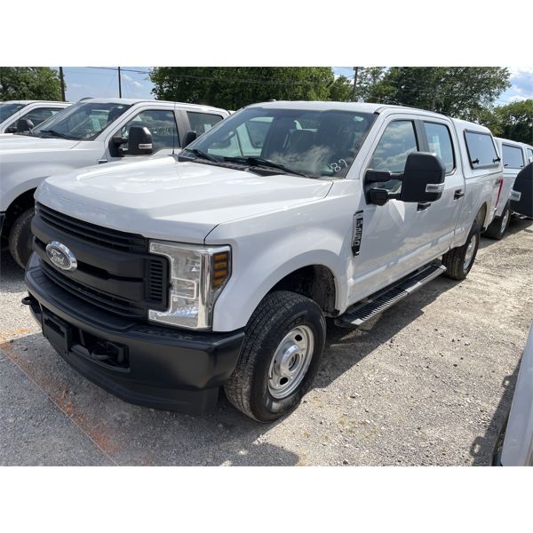 2019 FORD F250 XL Pickup Truck